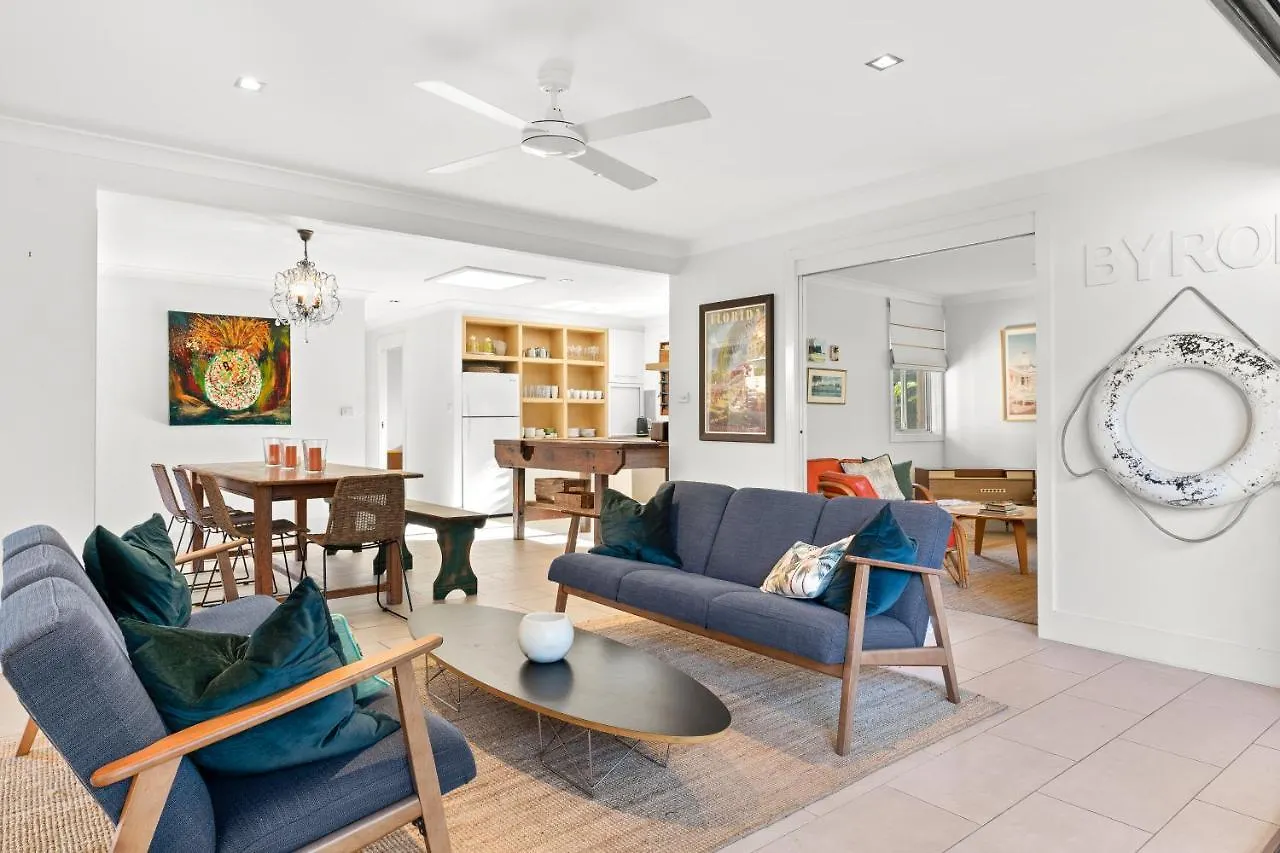 Florida On Carlyle Street Villa Byron Bay Holiday home